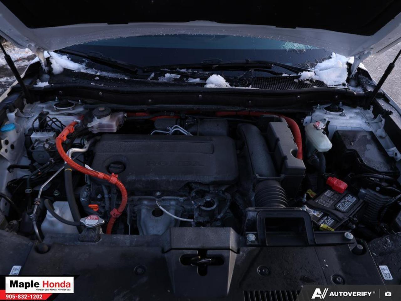 2025 Honda CR-V Hybrid Leather Seats| Navigation| Heated Seats| Photo