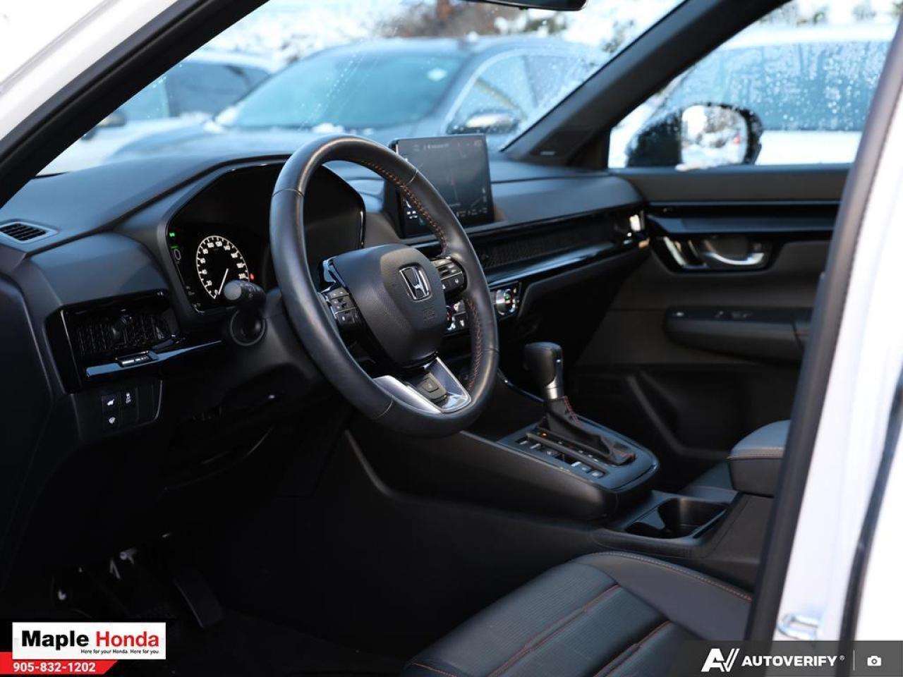 2025 Honda CR-V Hybrid Leather Seats| Navigation| Heated Seats| Photo
