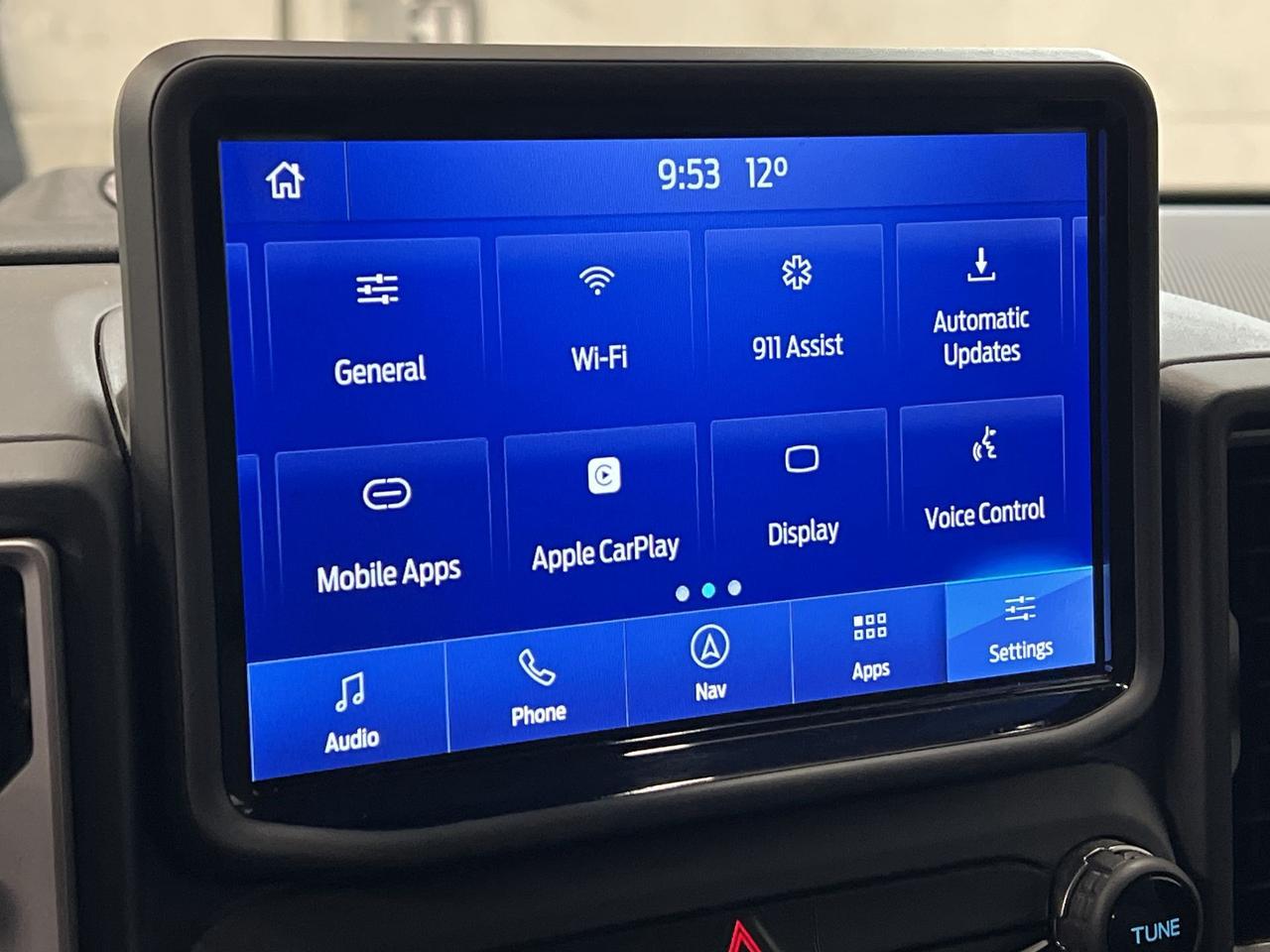 2021 Ford Bronco Sport OUTER BANKS AWD | LUX PKG | HTD LEATHER | CARPLAY Photo