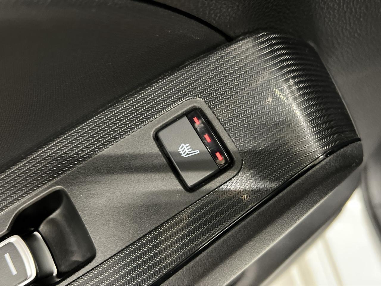 2022 Honda Civic SI | 6-SPEED | 200HP TURBO | SUNROOF | HTD SEATS Photo