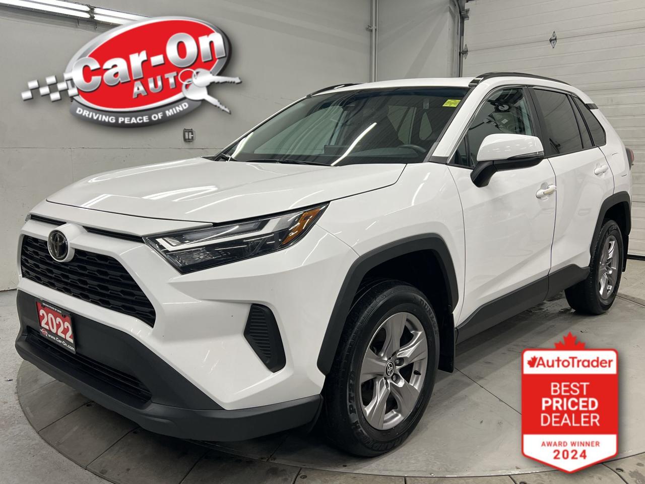 2022 Toyota RAV4 XLE AWD | SUNROOF | HTD SEATS | CARPLAY | ALLOYS Photo
