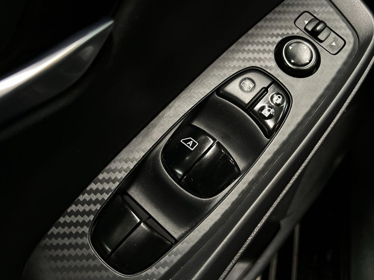 2020 Nissan Sentra SV | HTD SEATS | CARPLAY | REMOTE START | ALLOYS Photo