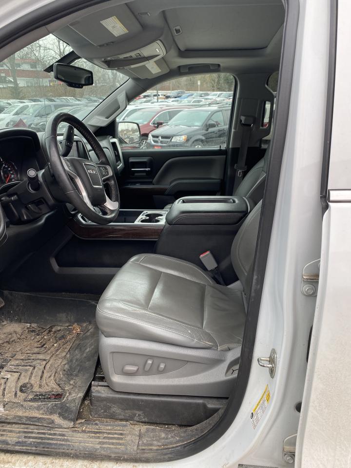 2015 GMC Sierra 1500 SLT, CLEAN CARFAX, AS IS! NO SAFETY INSPECTION - Photo #2