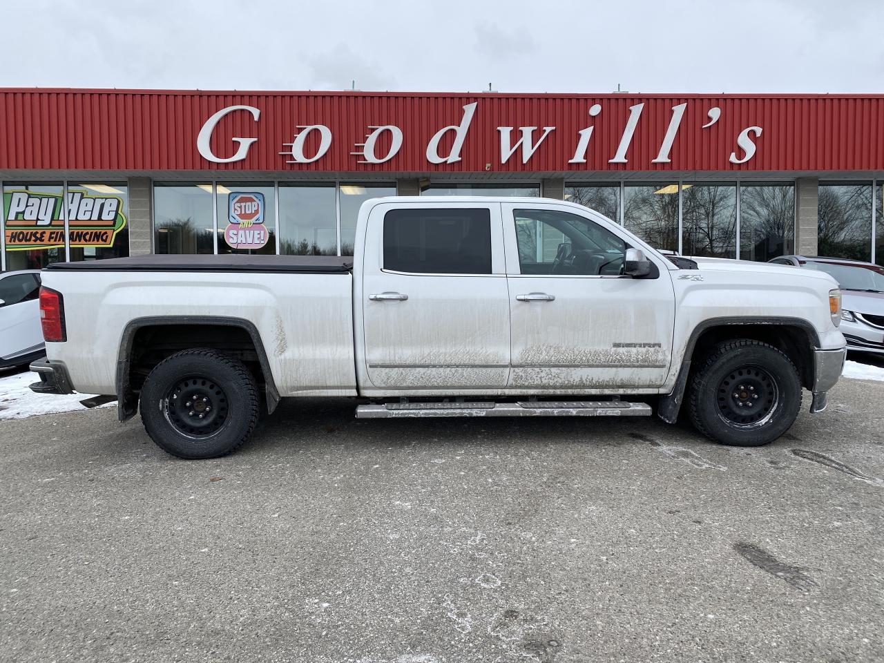 Used 2015 GMC Sierra 1500 SLT, CLEAN CARFAX, AS IS! NO SAFETY INSPECTION for sale in London, ON