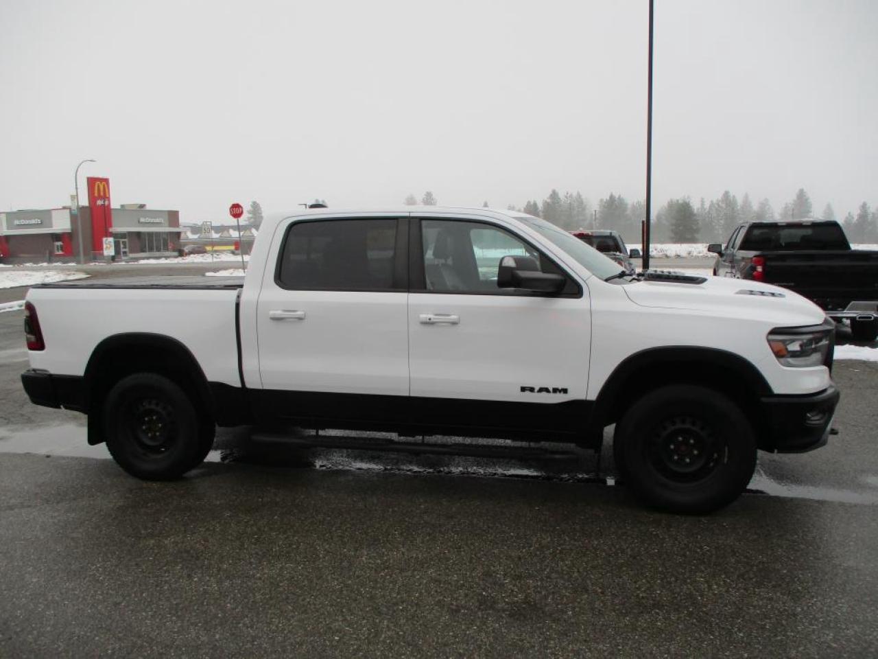 2019 RAM 1500 Rebel CREW CAB 4X4 Photo3