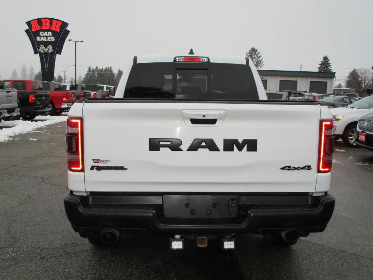 2019 RAM 1500 Rebel CREW CAB 4X4 - Photo #7