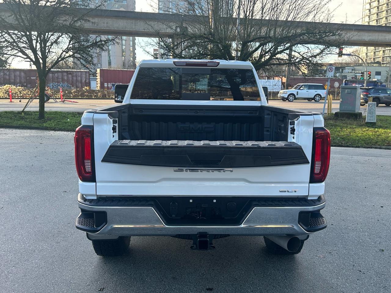 2021 GMC Sierra 3500 SLT - Photo #8