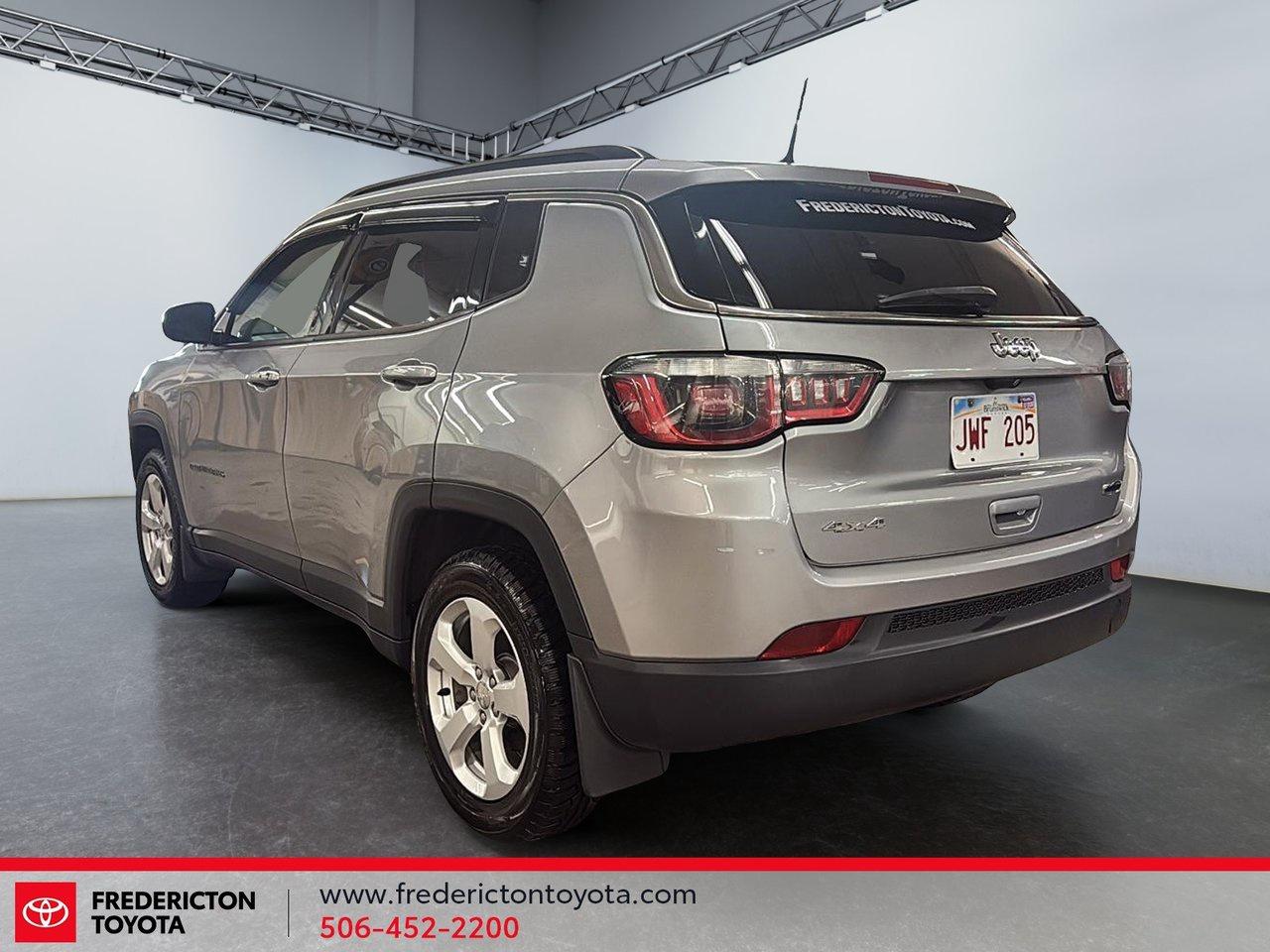 2020 Jeep Compass NORTH Photo3