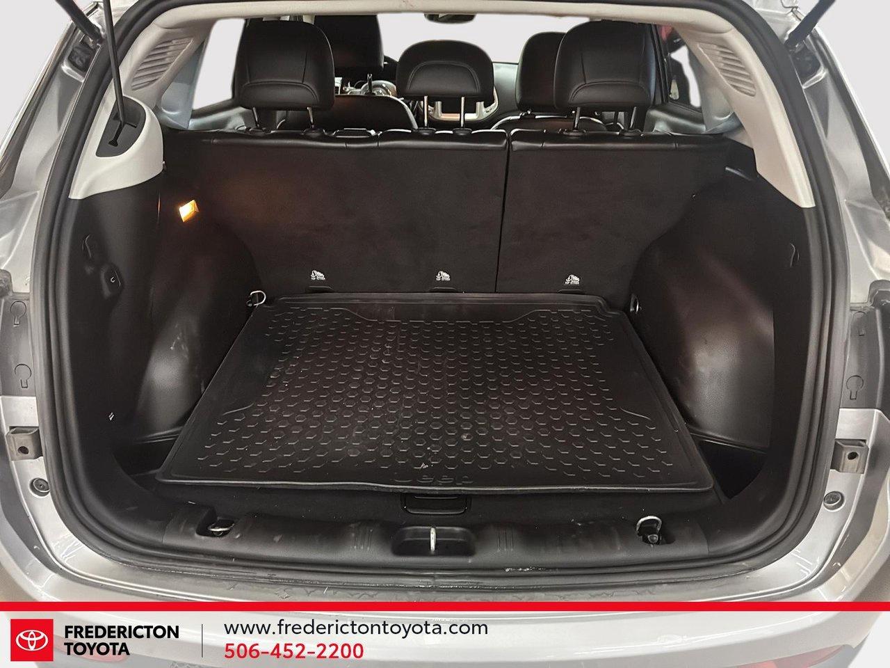 2020 Jeep Compass NORTH Photo