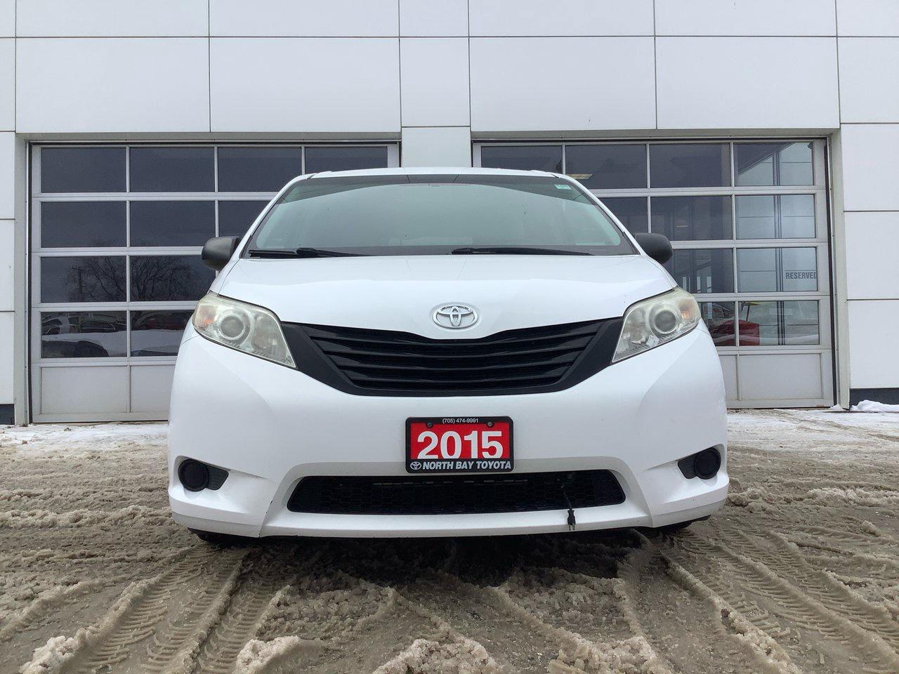 2015 Toyota Sienna  Photo
