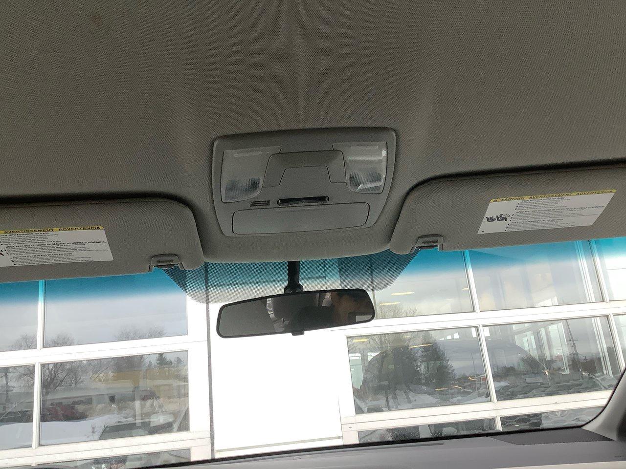 2015 Toyota Sienna  Photo