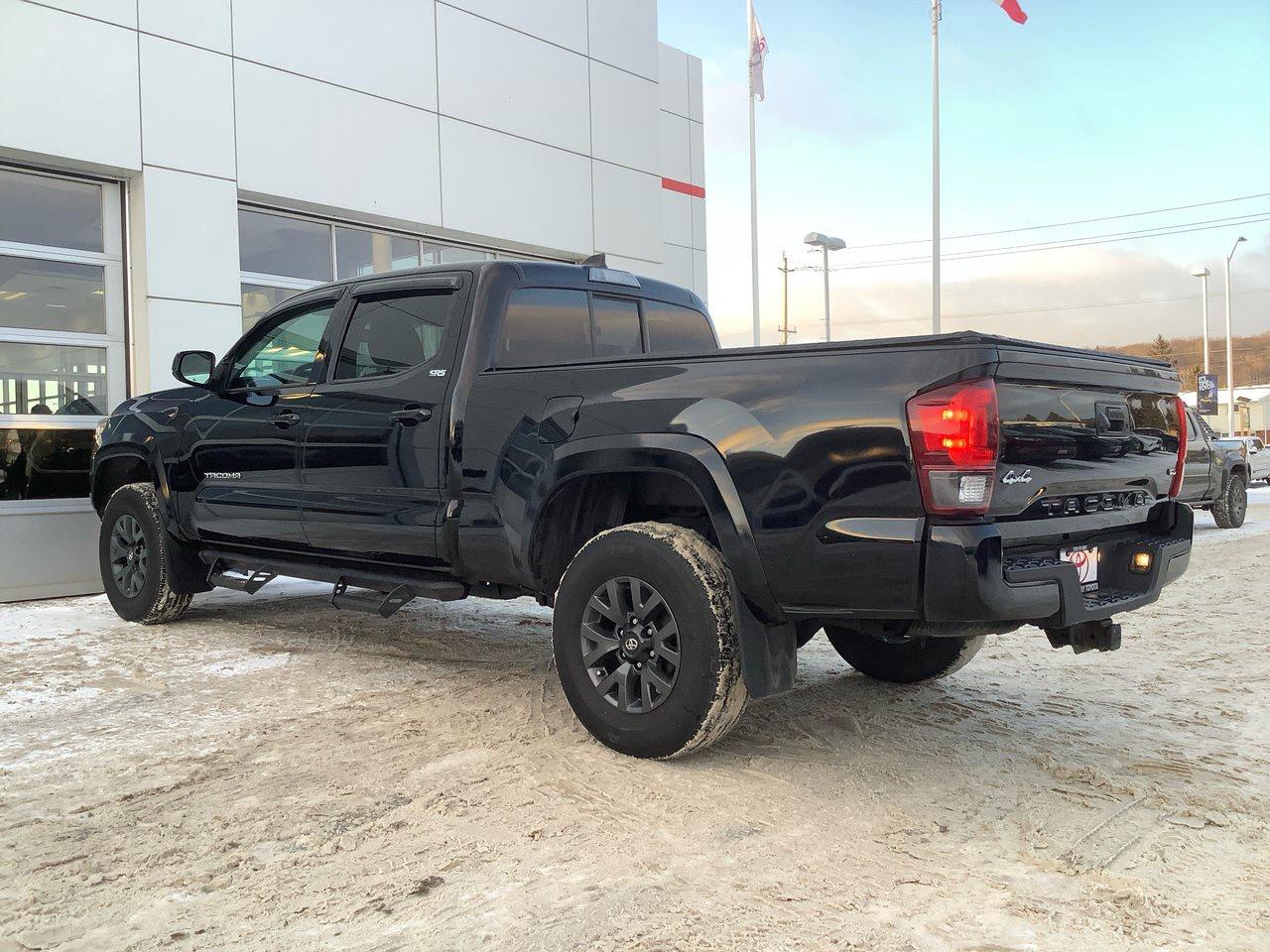 2023 Toyota Tacoma SR5 Photo