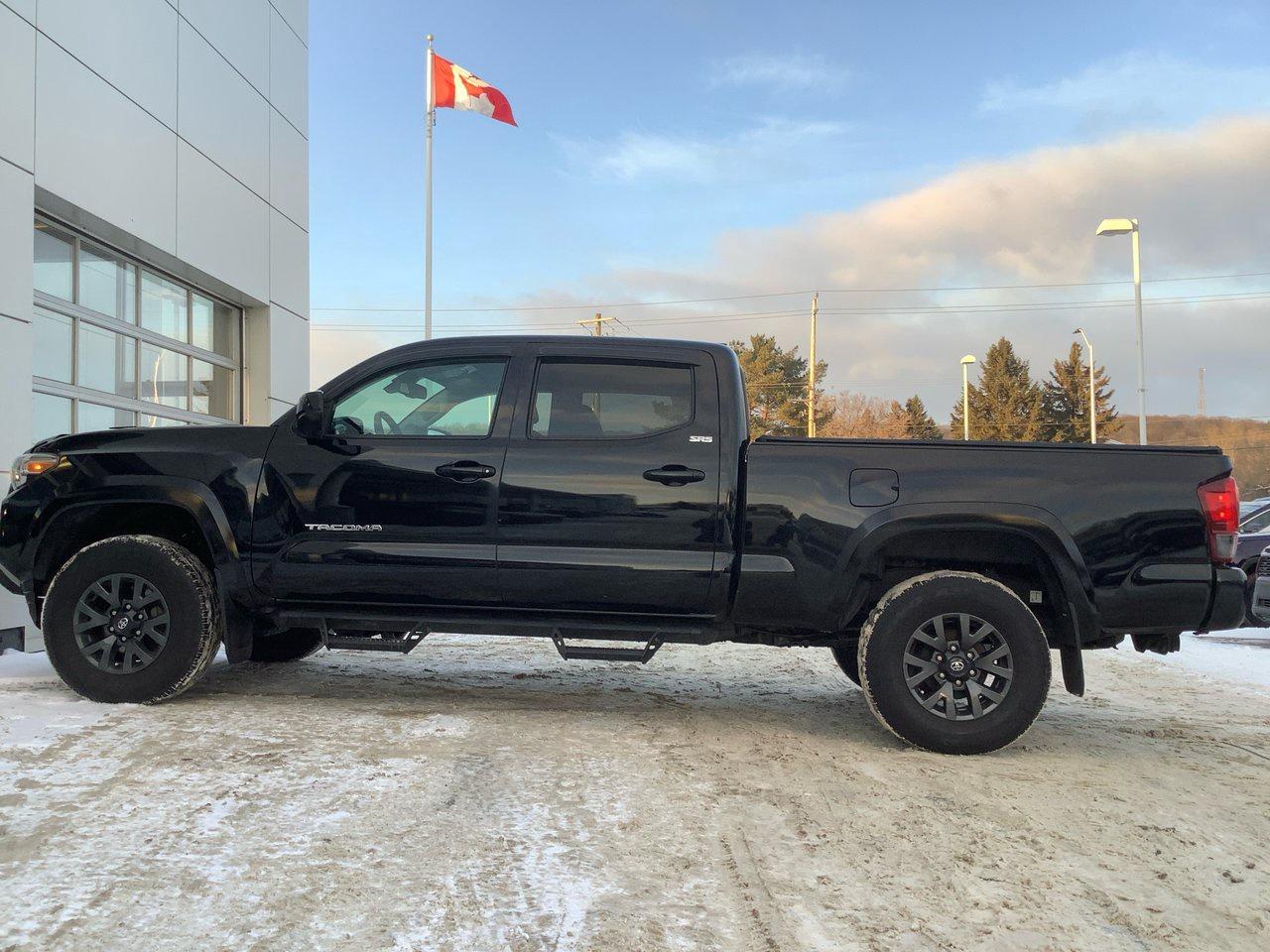 2023 Toyota Tacoma SR5 Photo