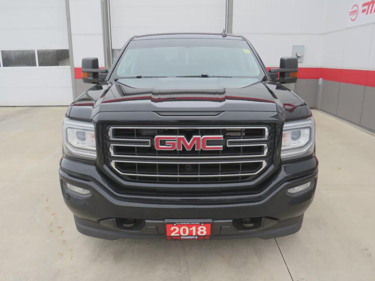 2018 GMC Sierra 1500 SLE (**CLEAN TITLE/NO ACCIDENTS!!**SAFETY/CERTIFIED**4WD**TRAILER HITCH**RUNNING BOARDS**TONNEAU COVER**REMOTE START**POWER SEATS**FOG LIGHTS**DIGITAL TOUCHSCREEN**REVERSE CAMERA**DUAL CLIMATE CONTROL**BLUETOOTH**CRUISE CONTROL**) Photo