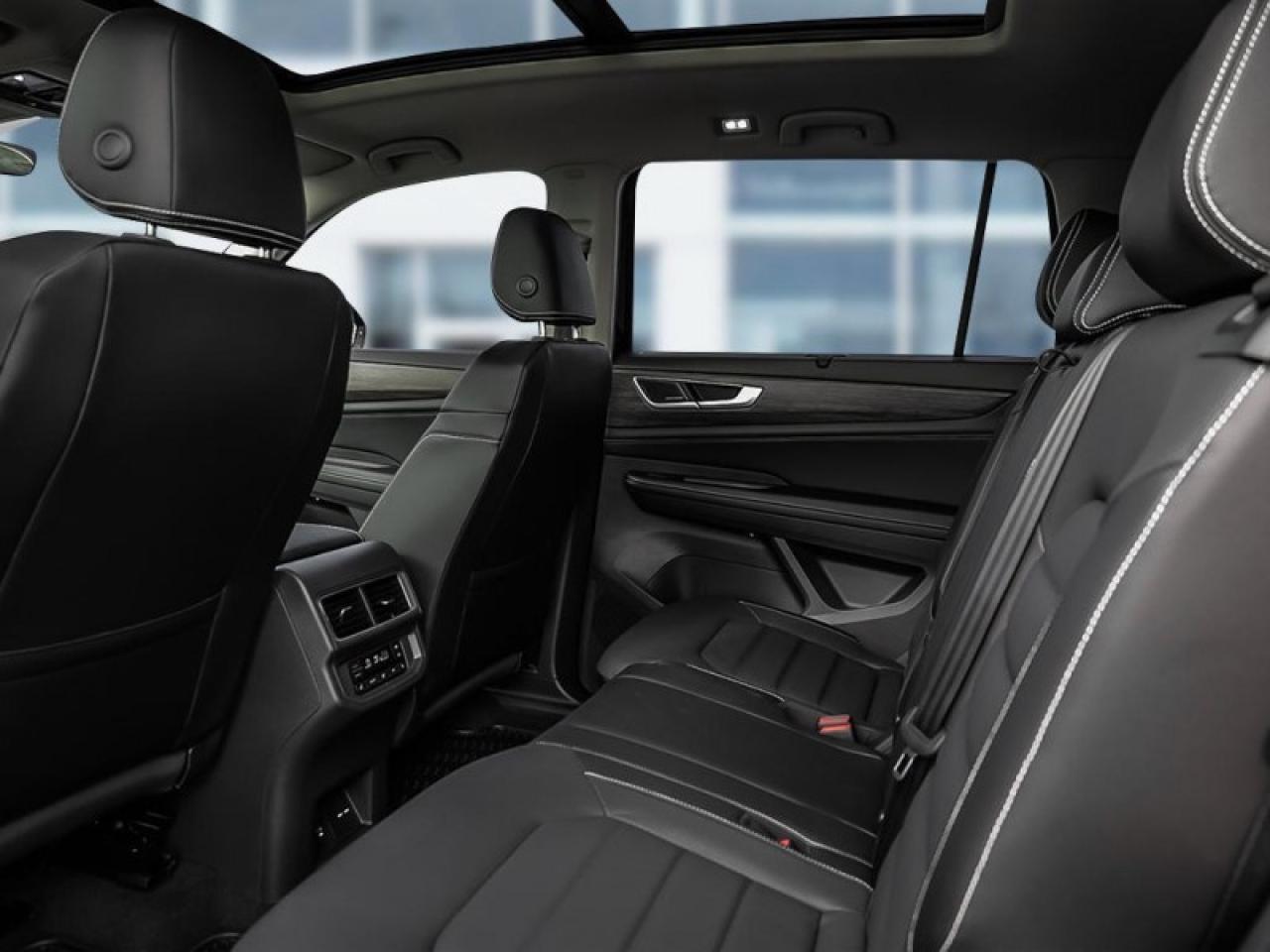 2026 Volkswagen Atlas Highline  - Leather Seats Photo