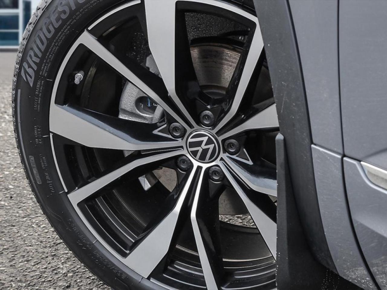 2026 Volkswagen Atlas Execline  - Massaging Seats Photo