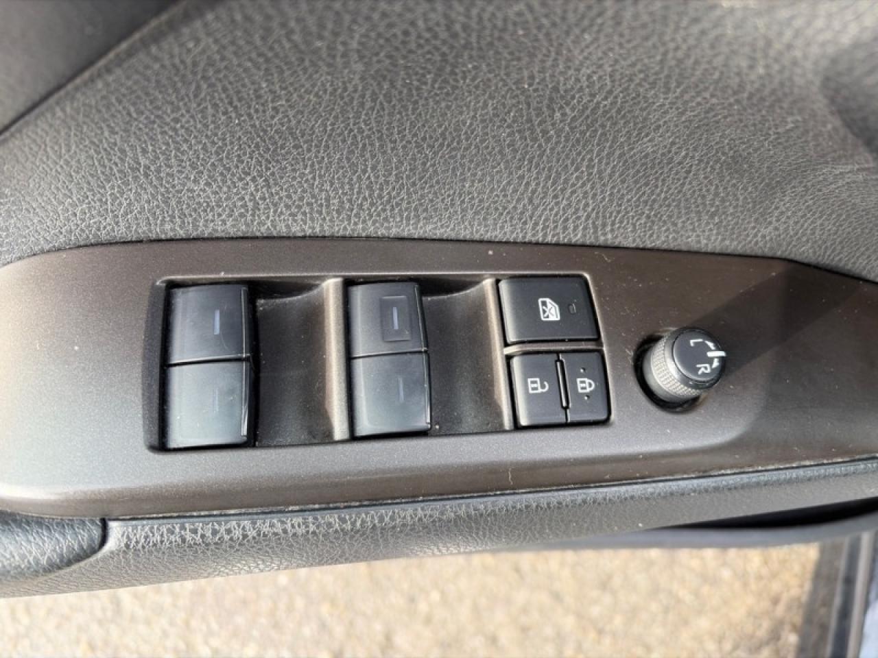 2024 Toyota Camry SE  - Heated Seats -  Apple CarPlay Photo