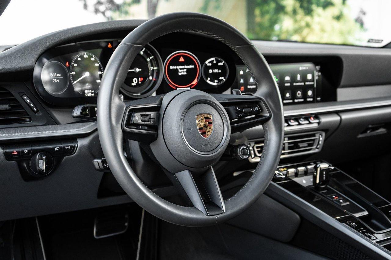 2022 Porsche 911 Carrera Photo