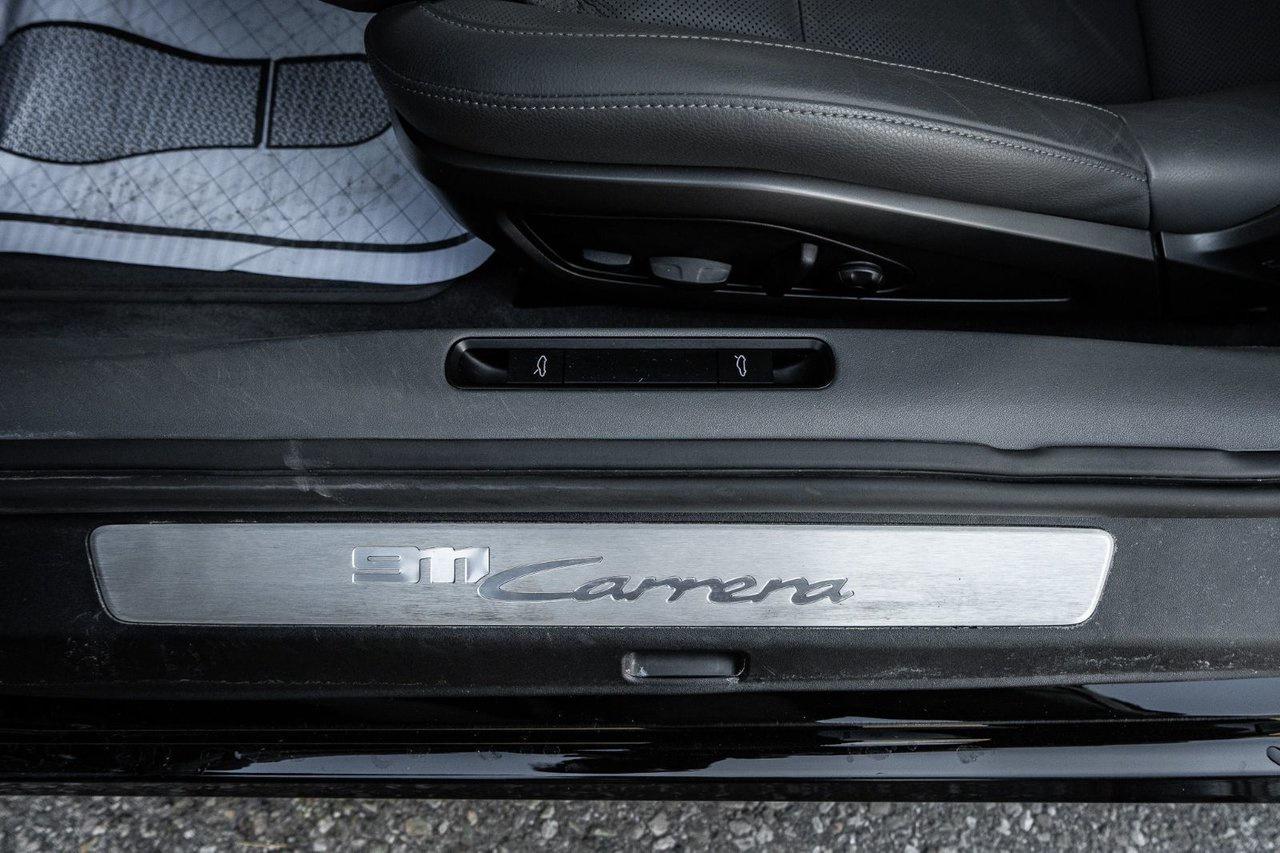 2022 Porsche 911 Carrera Photo
