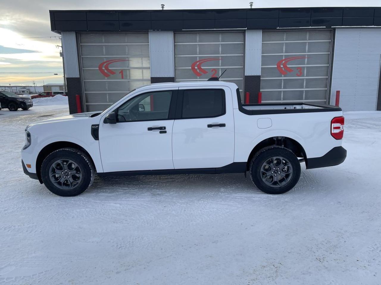 2026 Ford Maverick XLT 302A Photo3