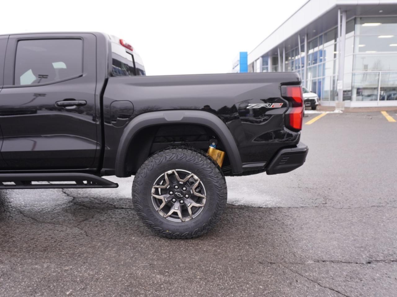 2026 Chevrolet Colorado ZR2  - Sunroof Photo