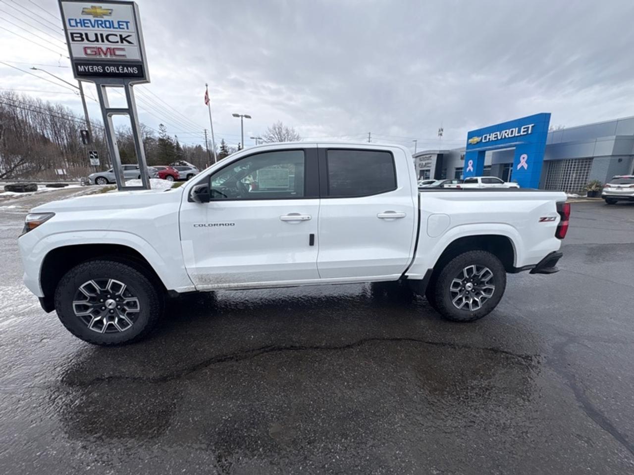 2026 Chevrolet Colorado Z71  - Sunroof Photo