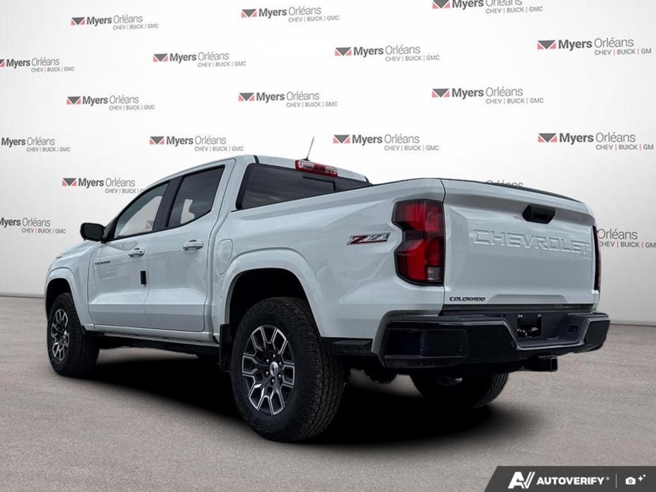 2026 Chevrolet Colorado Z71  - Sunroof Photo2