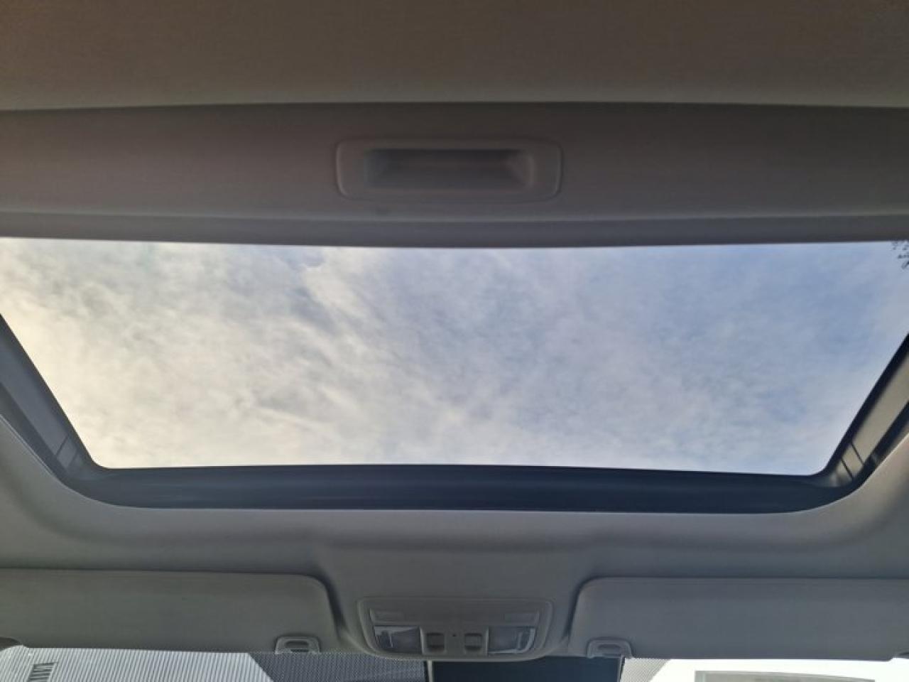 2019 Honda Civic Sedan EX | Sunroof | Adaptive Cruise | Heated Seats | CarPlay + Android | Rear Camera | and More ! Photo