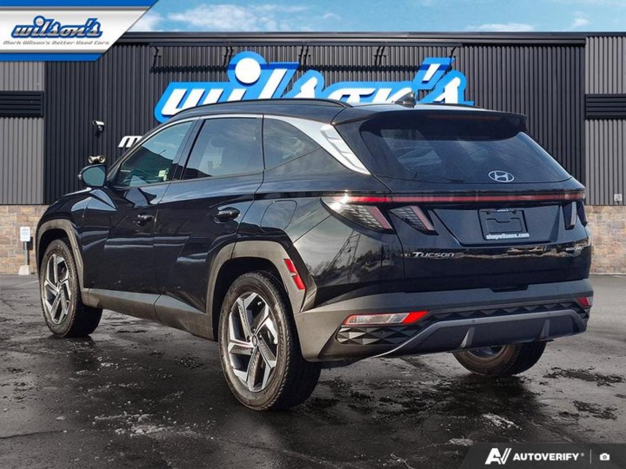 2022 Hyundai Tucson Plug-In Hybrid Ultimate | Leather | Nav | Moonroof | Heated and Cooled Seats | Heated Steering | and More! Photo