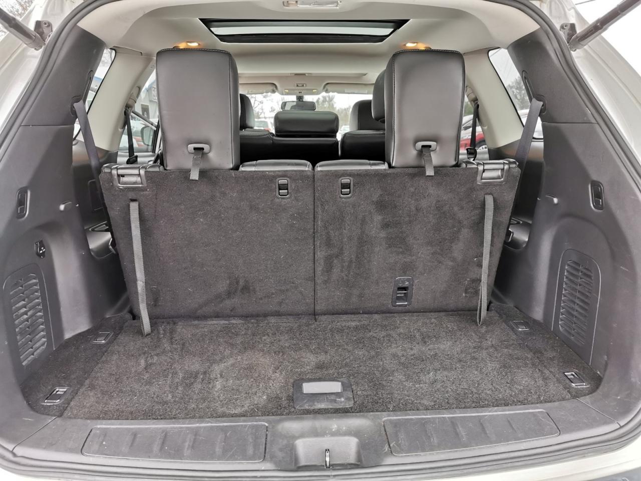 2017 Nissan Pathfinder SL 4WD - Photo #21