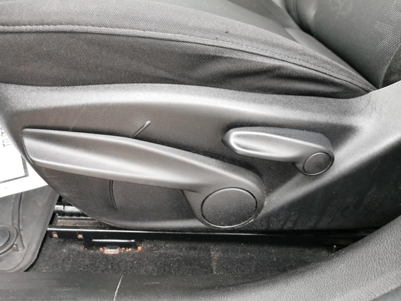 2015 Jeep Renegade Sport - Photo #13