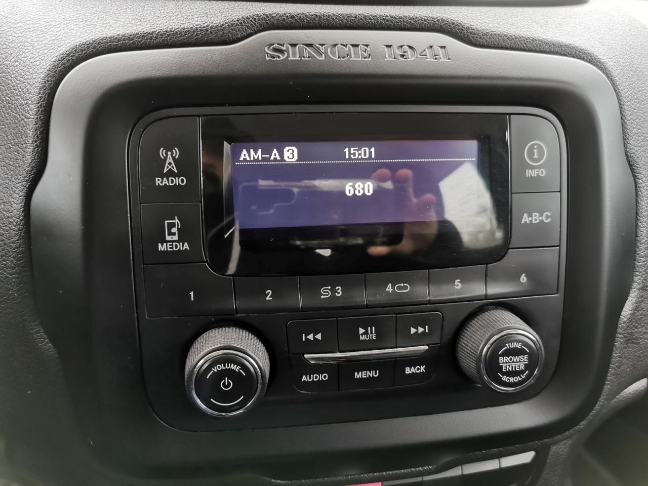 2015 Jeep Renegade Sport - Photo #23