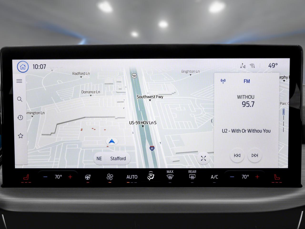 2026 Ford Escape Hybrid PLATINUM Photo