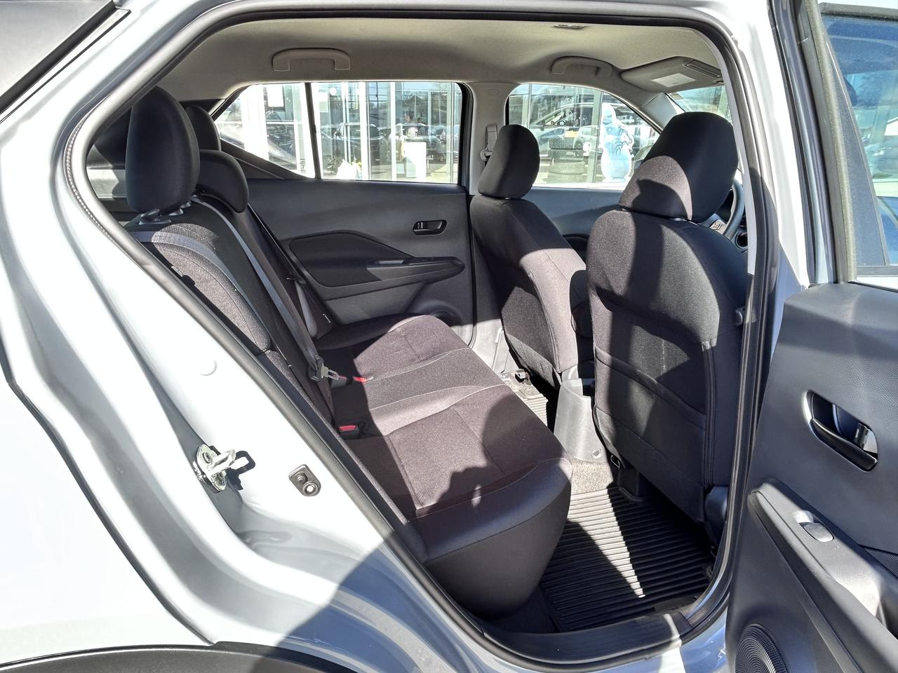 2025 Nissan Kicks Play S FWD Photo