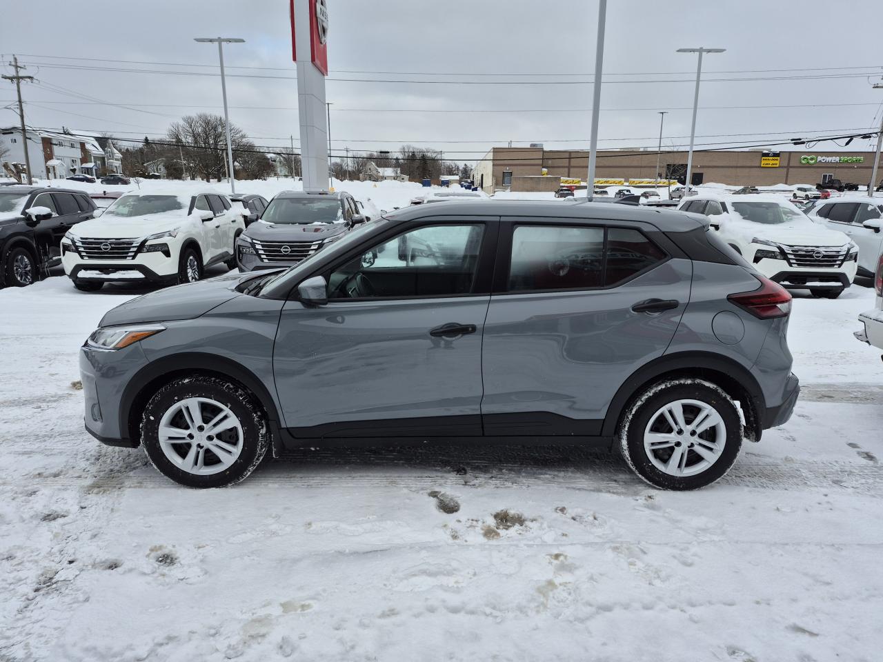 2025 Nissan Kicks Play S FWD Photo3