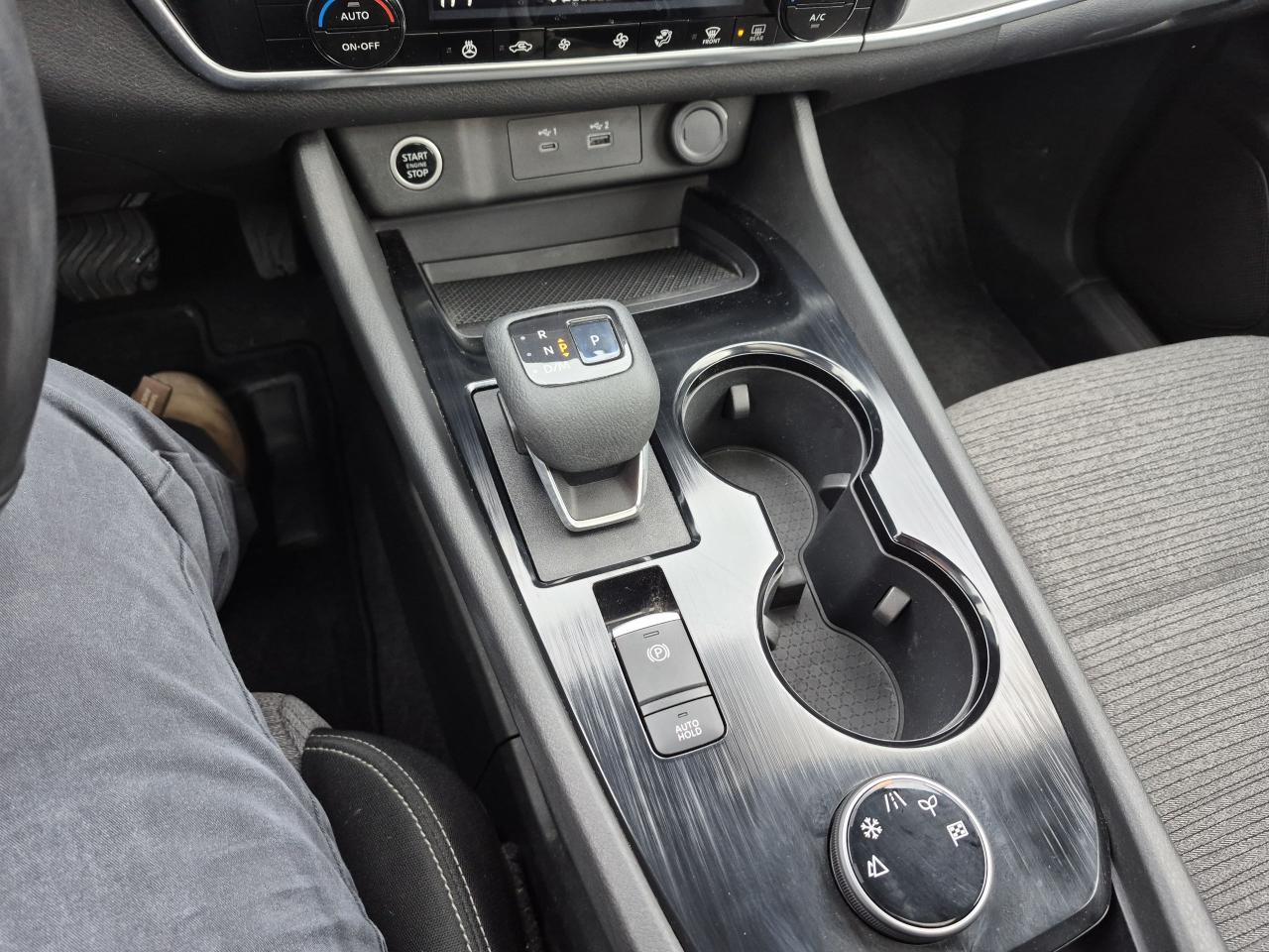 2021 Nissan Rogue SV AWD REMOTE START, POWER DRIVERS SEAT, MOONROOF Photo9