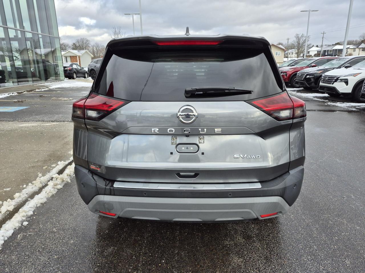 2021 Nissan Rogue SV AWD REMOTE START, POWER DRIVERS SEAT, MOONROOF Photo4