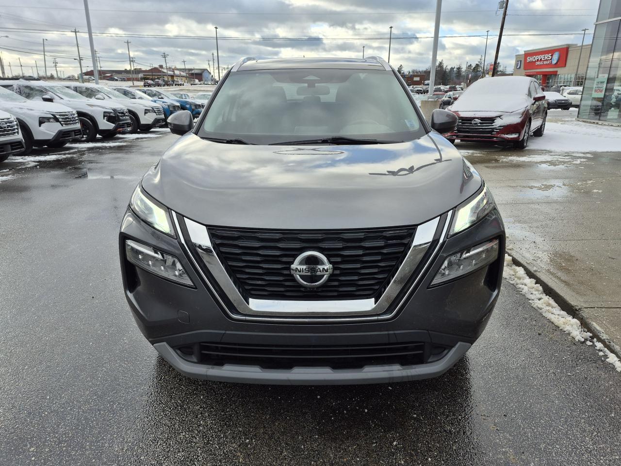 2021 Nissan Rogue SV AWD REMOTE START, POWER DRIVERS SEAT, MOONROOF Photo2