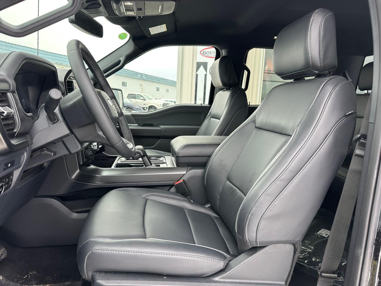 2025 Ford F-150 Lariat 4WD SuperCrew 5.5' Box Photo