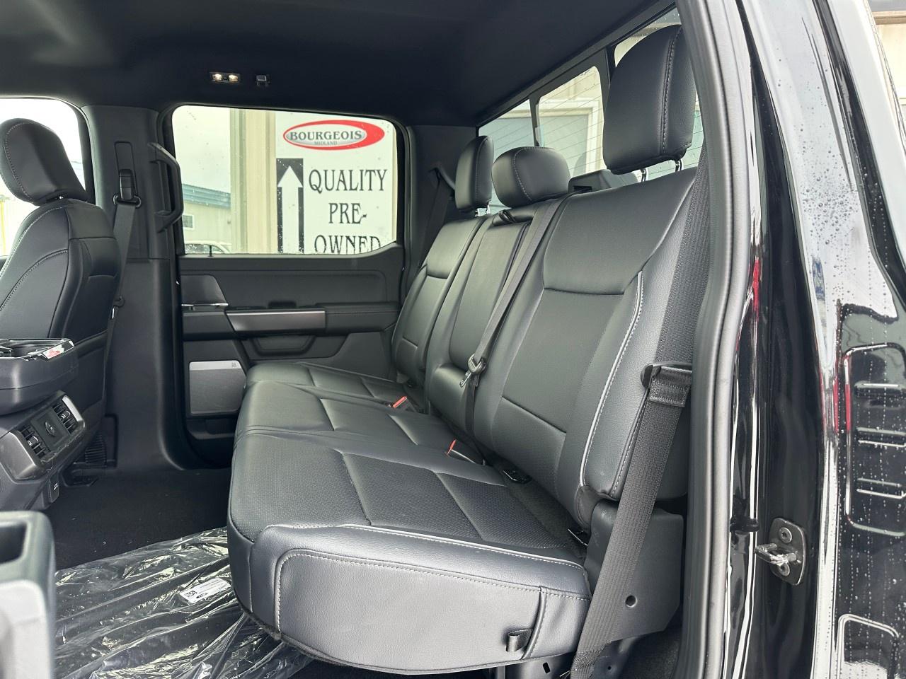 2025 Ford F-150 Lariat 4WD SuperCrew 5.5' Box Photo