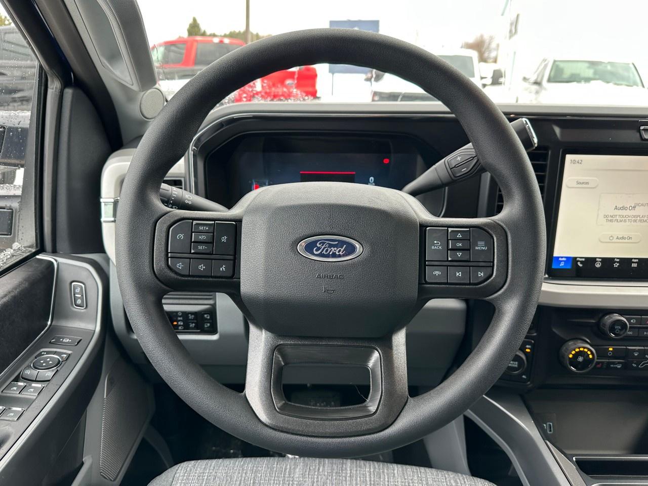 2026 Ford F-350 Super Duty SRW XLT 4WD CREW CAB 6.75' BOX Photo