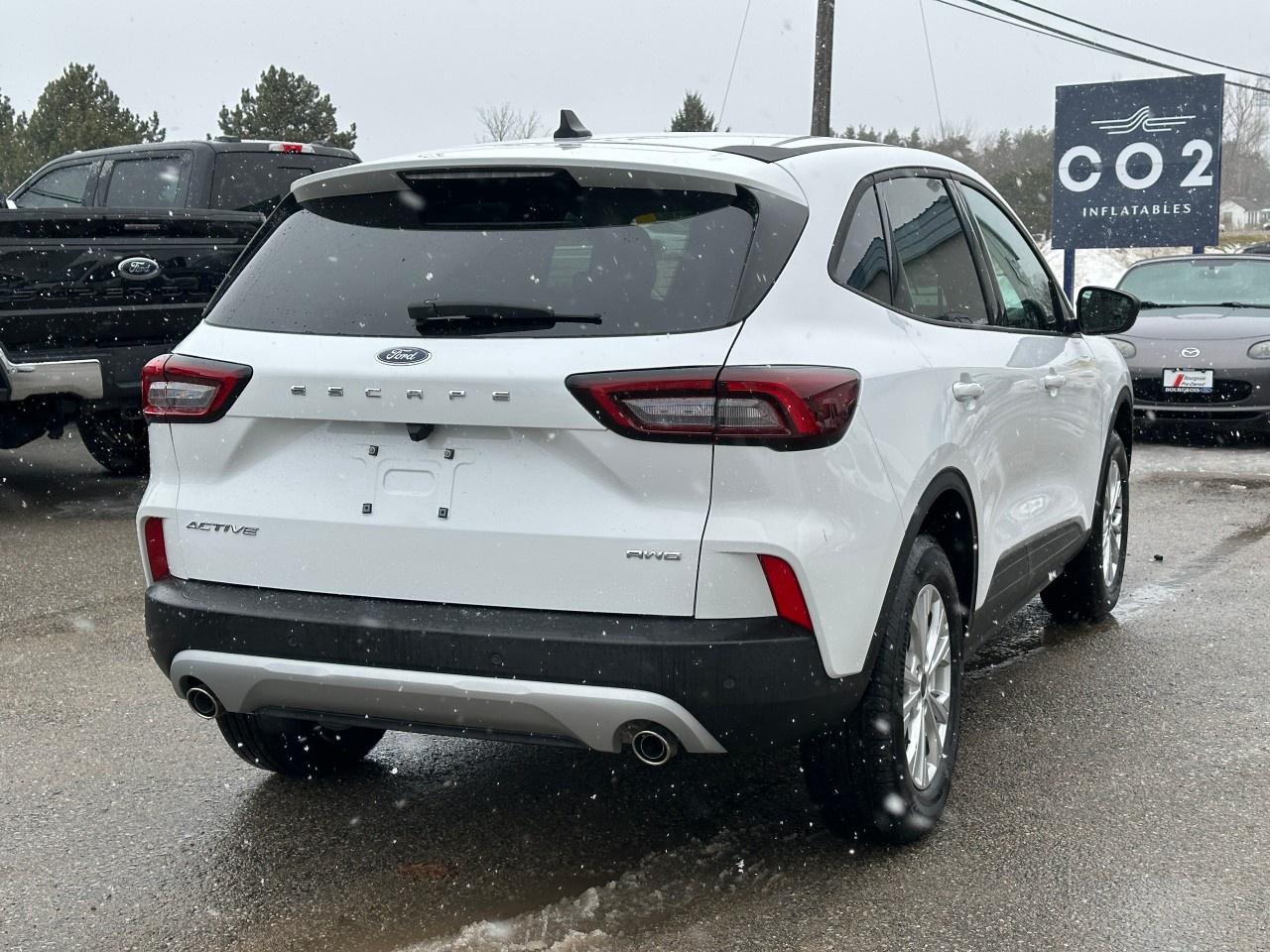 2025 Ford Escape Active AWD Photo