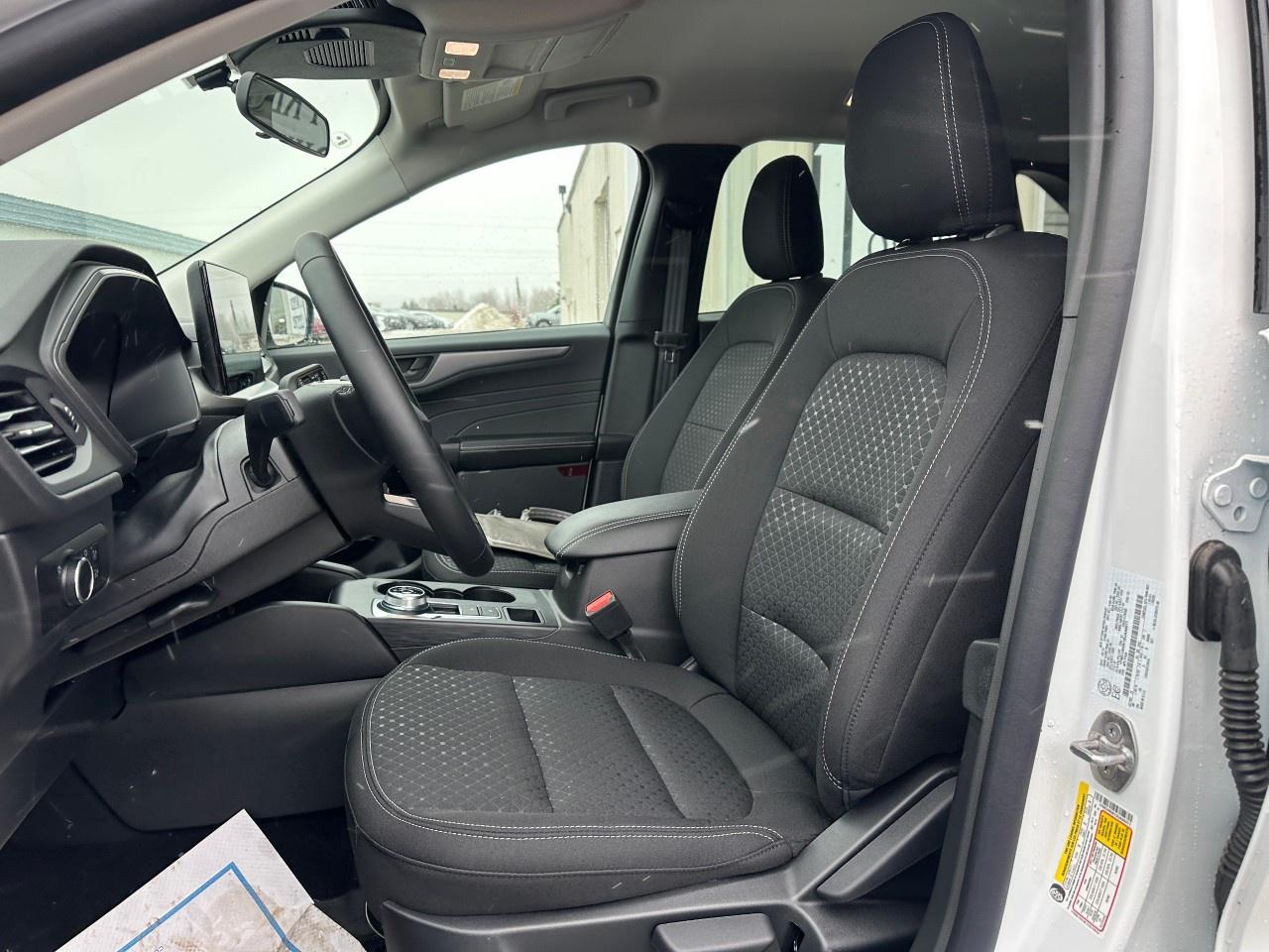 2025 Ford Escape Active AWD Photo