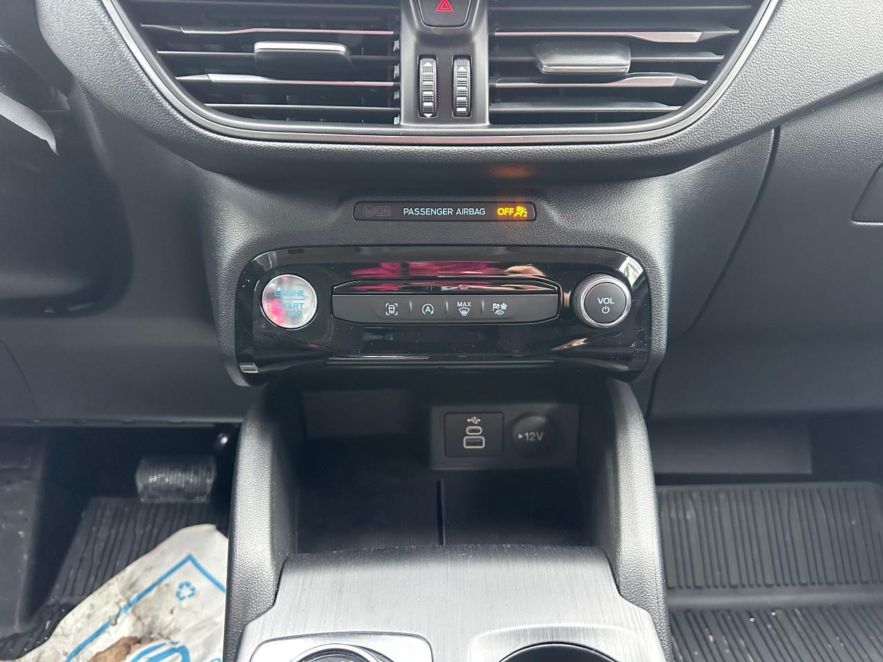 2025 Ford Escape Active AWD Photo