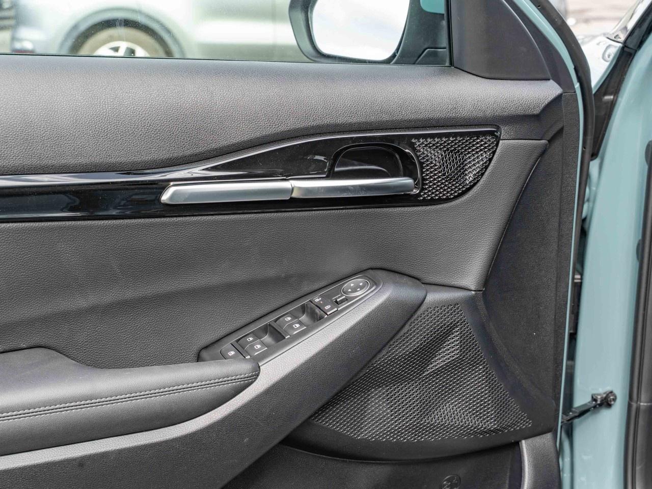 2026 Kia Seltos EX AWD Photo