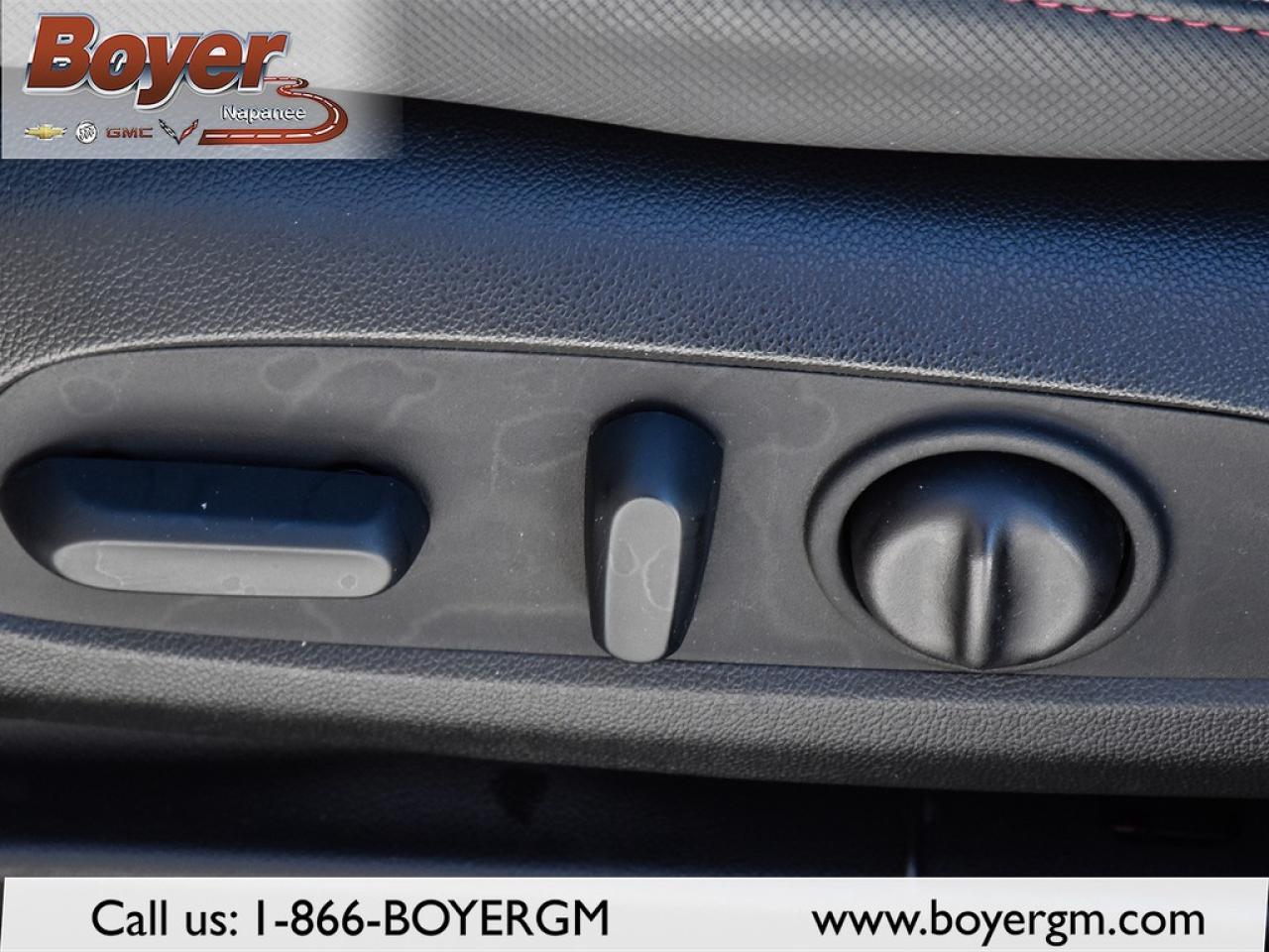 2023 Chevrolet TrailBlazer AWD 4dr RS Photo