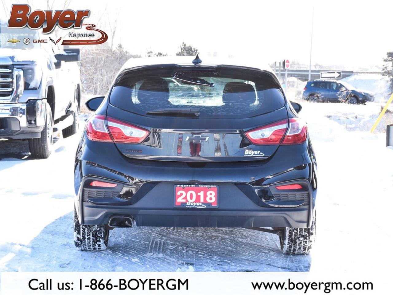 2018 Chevrolet Cruze Hatchback LT (Automatic) Photo4