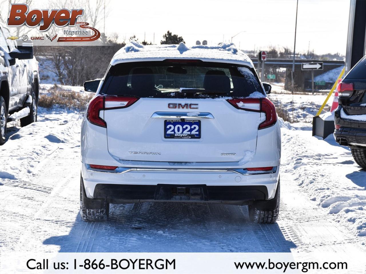 2022 GMC Terrain AWD Denali Photo