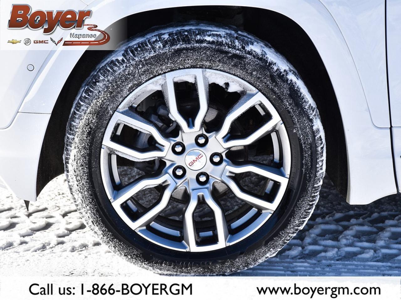 2022 GMC Terrain AWD Denali Photo