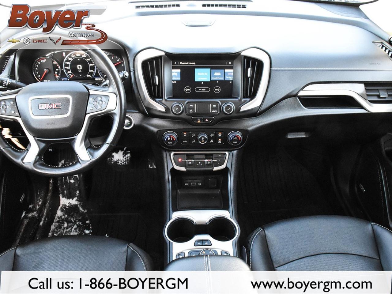 2022 GMC Terrain AWD Denali Photo